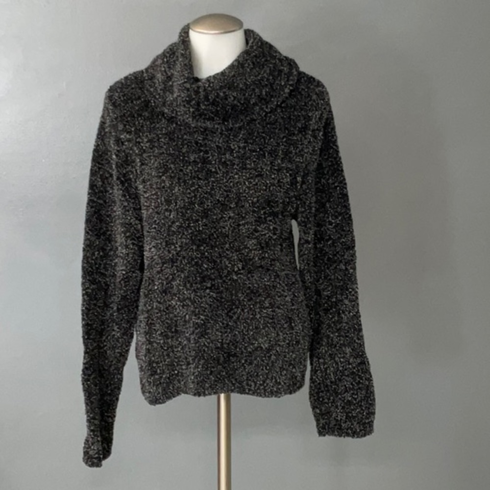T.R. Bentley Cozy Sweater